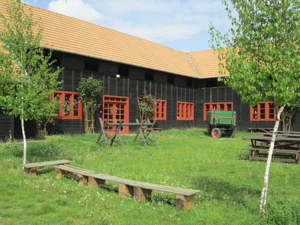 فندق Nyirfaliget Lovaskemping Es Turistahaz Nyíregyháza المظهر الخارجي الصورة